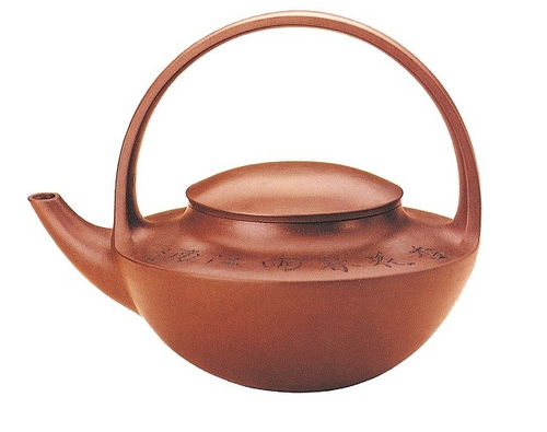 紫韵流芳——曹婉芬的紫砂艺术人生