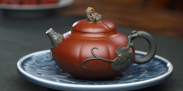 紫砂壶艺术的灵动印记 蒋蓉大师的捉蝴蝶之旅